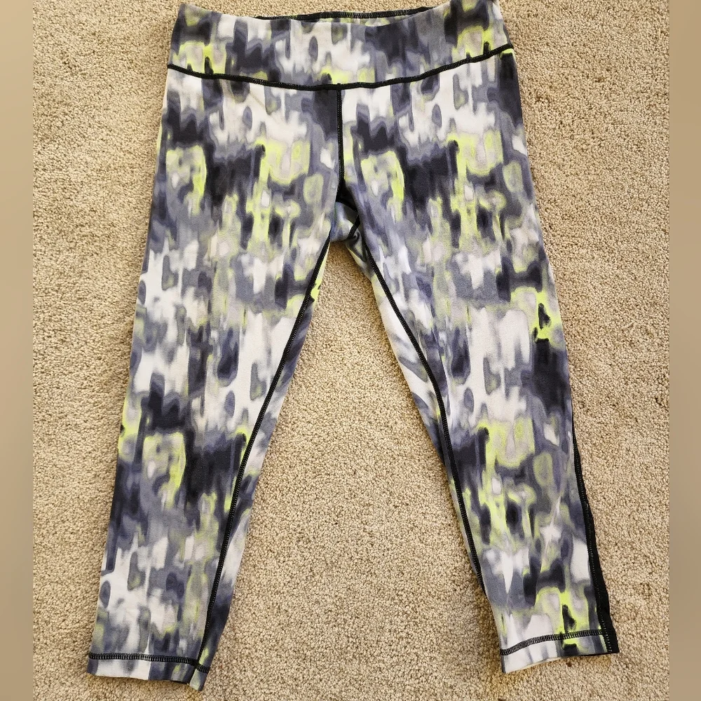 Zella Lined Leggings size Medium - Picture 1 of 5
